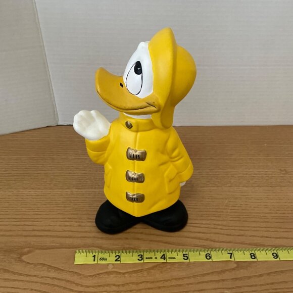 Vtg Donald Duck Ceramic Figurine Yellow Raincoat Black Boots Hand Painted Disney - Picture 8 of 9